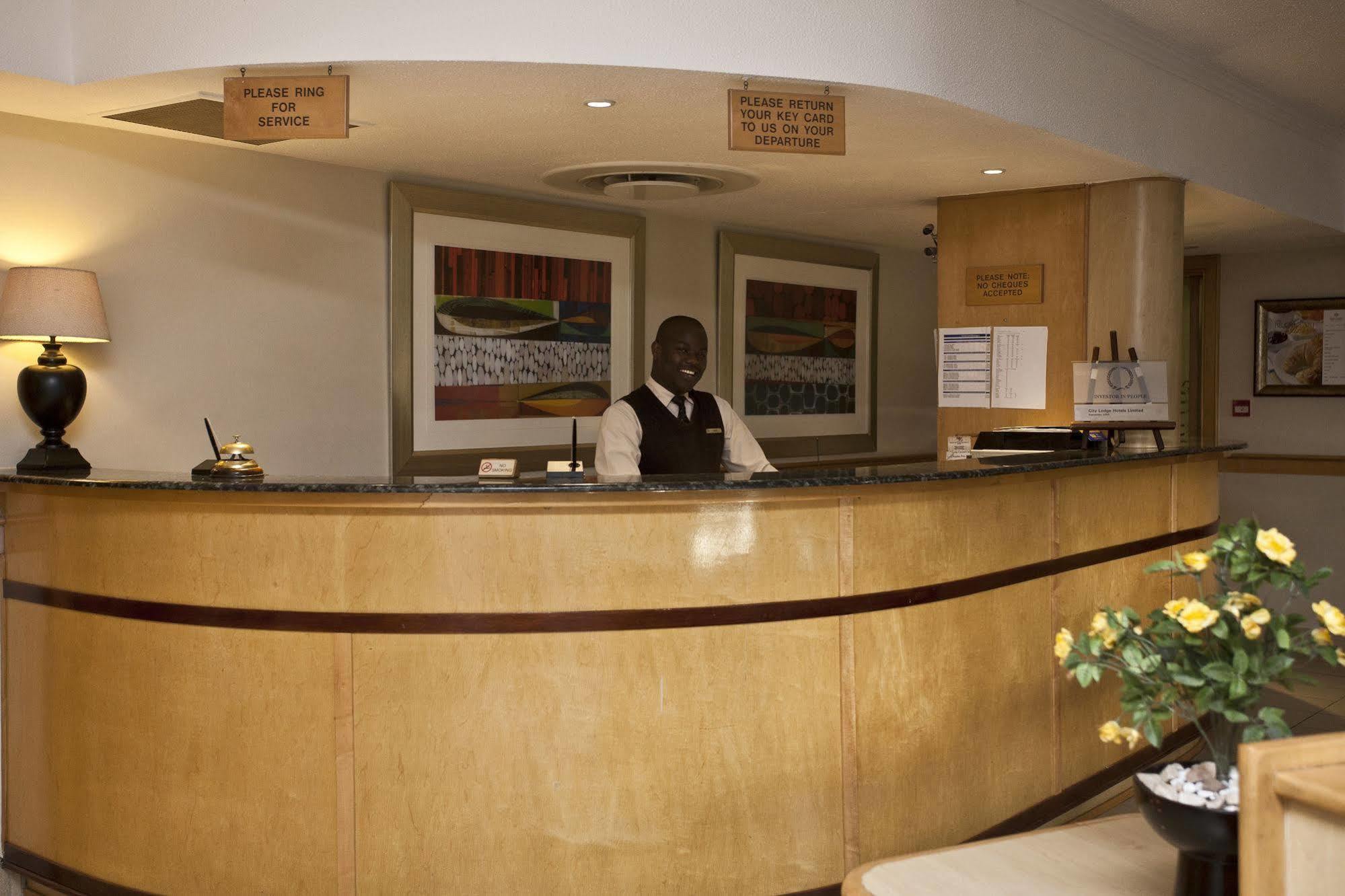 Road Lodge Carnival City Brakpan Экстерьер фото