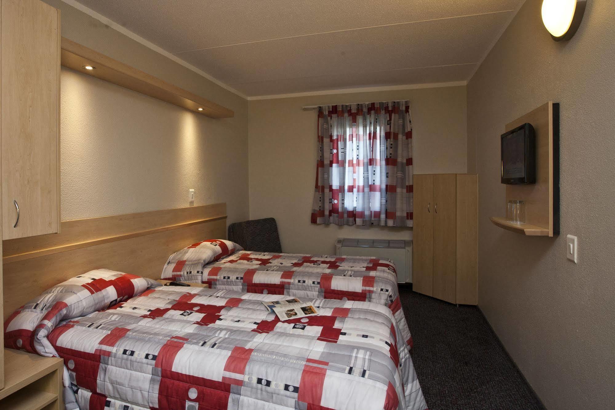 Road Lodge Carnival City Brakpan Экстерьер фото