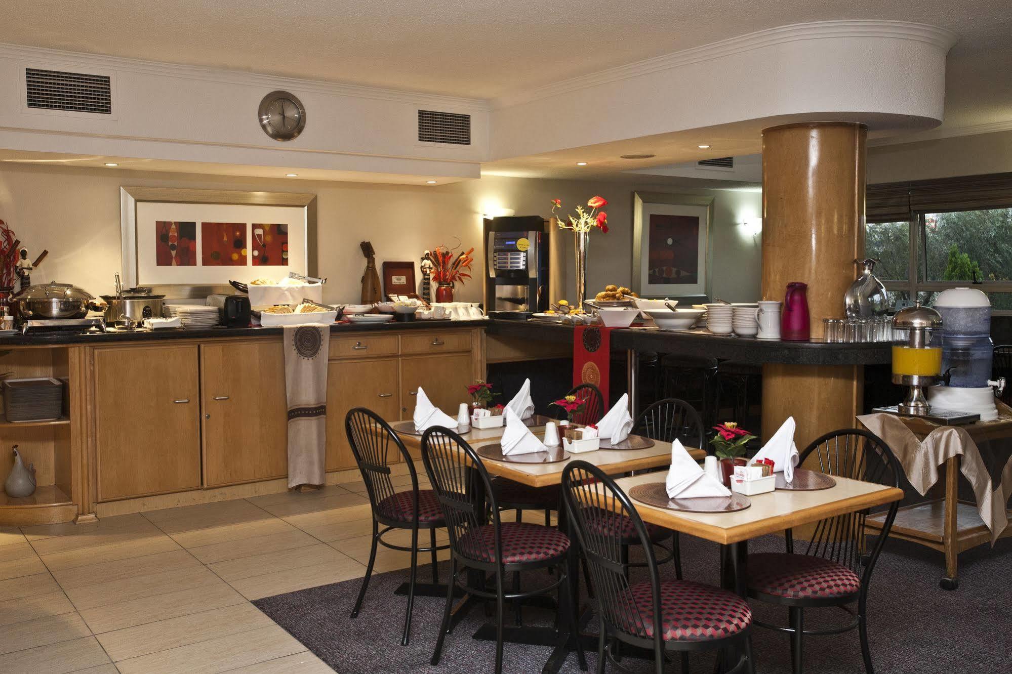 Road Lodge Carnival City Brakpan Экстерьер фото